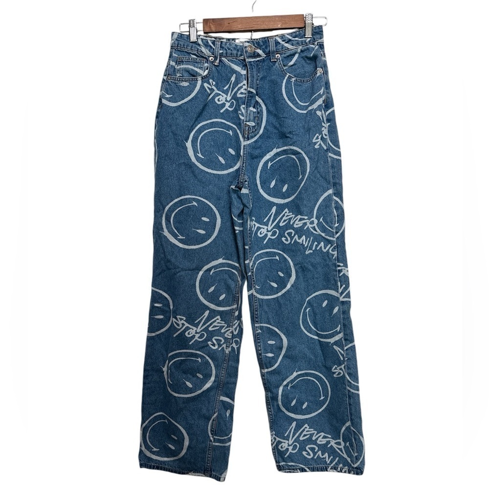 Smiley x H&M Women’s High Rise Straight Leg Jeans No Stop Smiling Print Size 4
